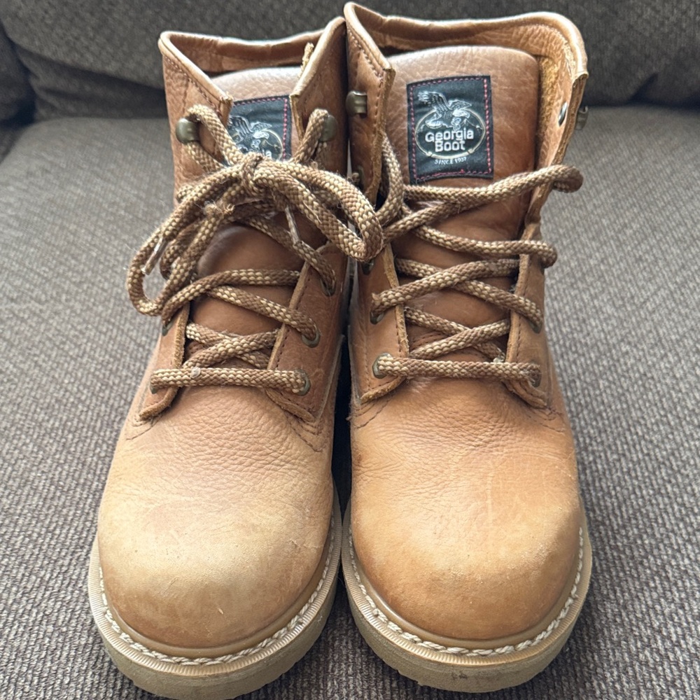 Georgia Boot Tan Leather Lace-Up Boots